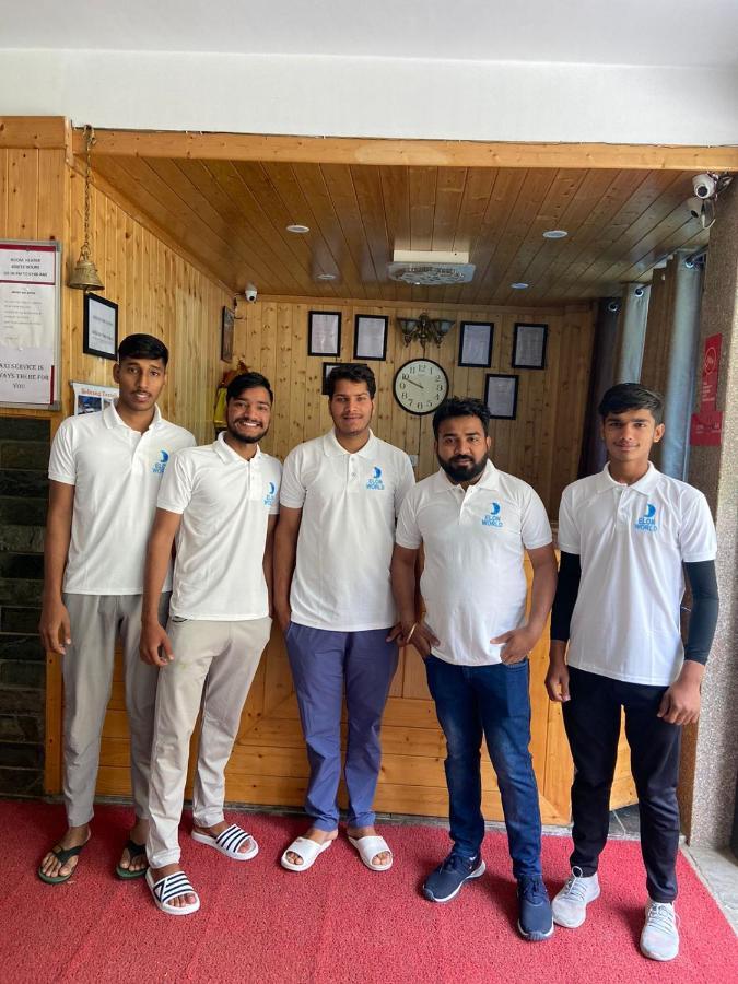 Hotel Seven Hills Manali Buitenkant foto
